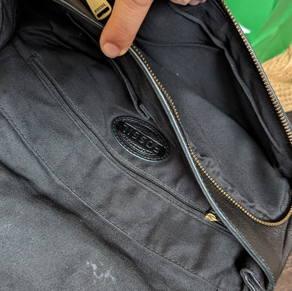 Fossil Brand leather backpack handbag - Picture 2 of 4